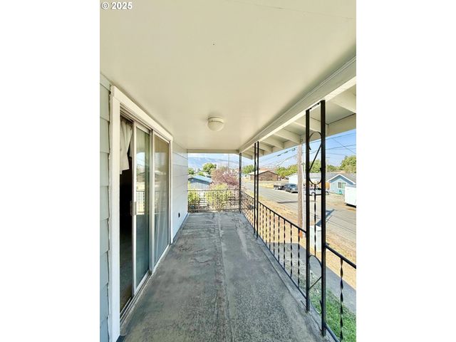 362 E Dearborn St, Union, OR 97883