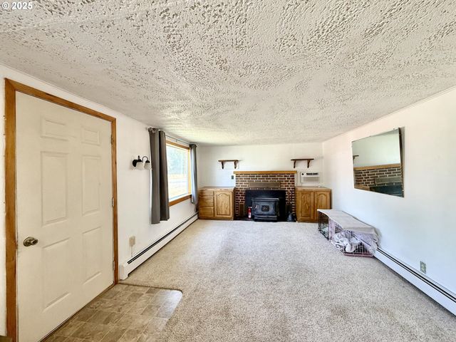 362 E Dearborn St, Union, OR 97883