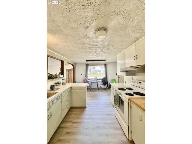 362 E Dearborn St, Union, OR 97883