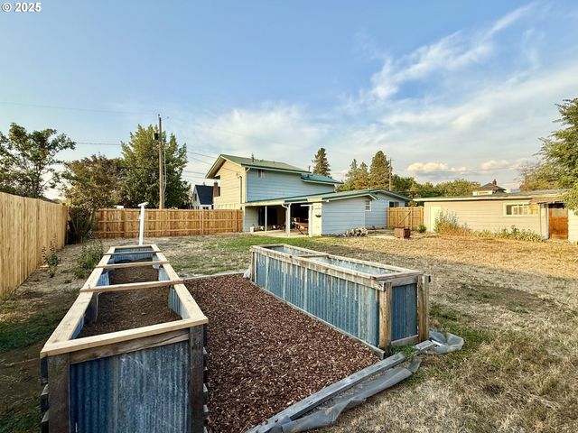 362 E Dearborn St, Union, OR 97883