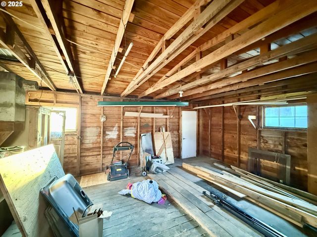 362 E Dearborn St, Union, OR 97883