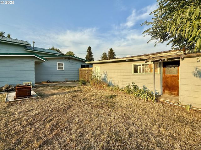 362 E Dearborn St, Union, OR 97883