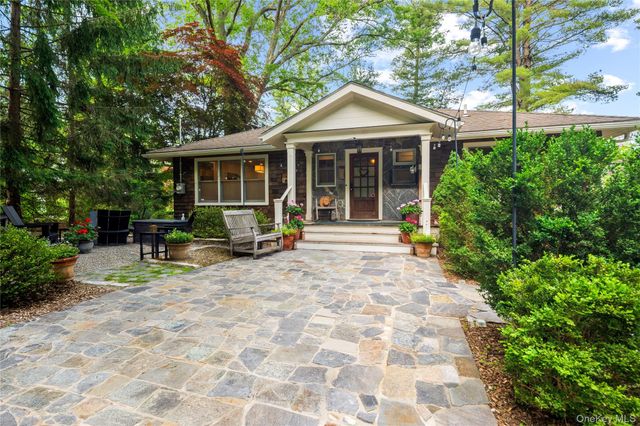 56 Lake Shore Drive, South Salem, NY 10590