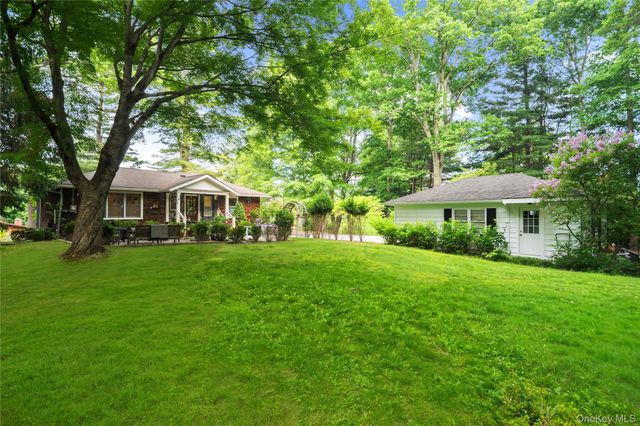 56 Lake Shore Drive, South Salem, NY 10590