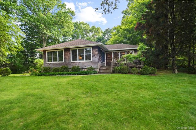 56 Lake Shore Drive, South Salem, NY 10590