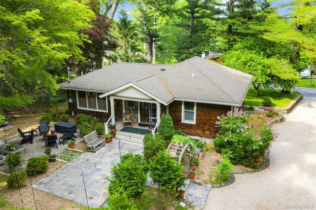56 Lake Shore Drive, South Salem, NY 10590