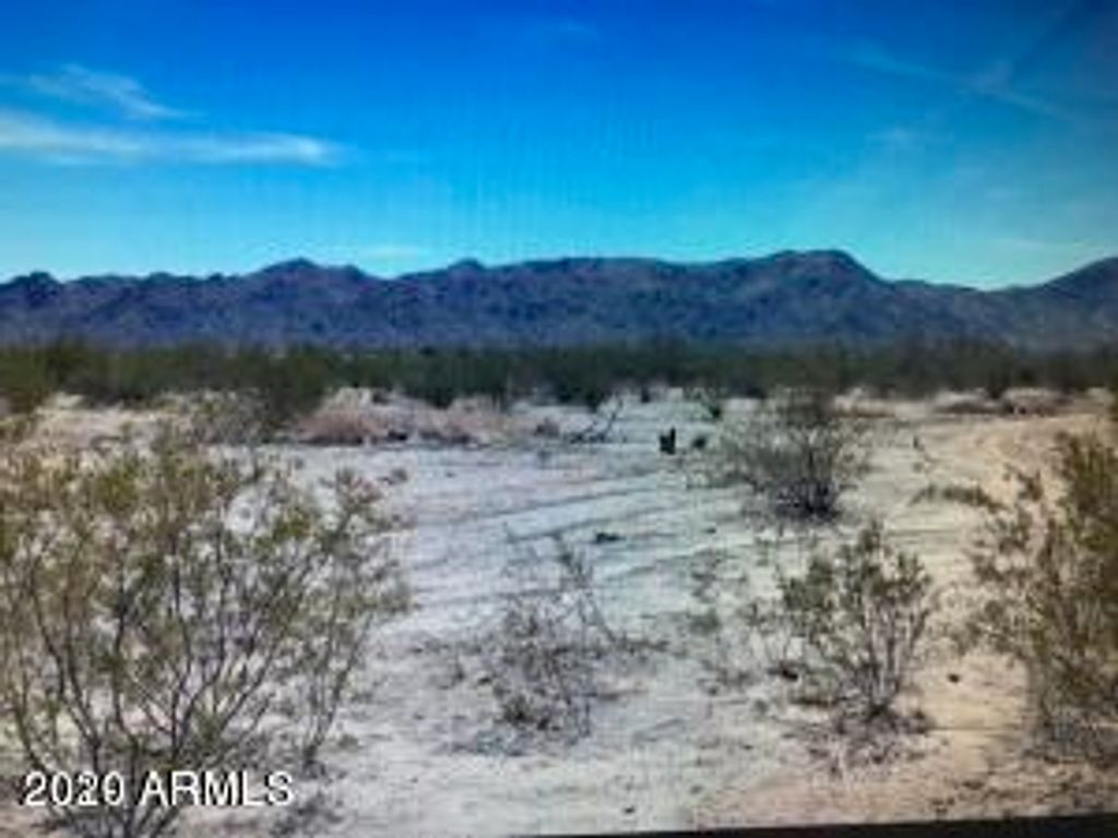 21200 N 219TH Avenue '-', Surprise, AZ 85387 — exterior