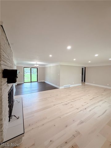 8839 Billings Road, Kirtland, OH 44094