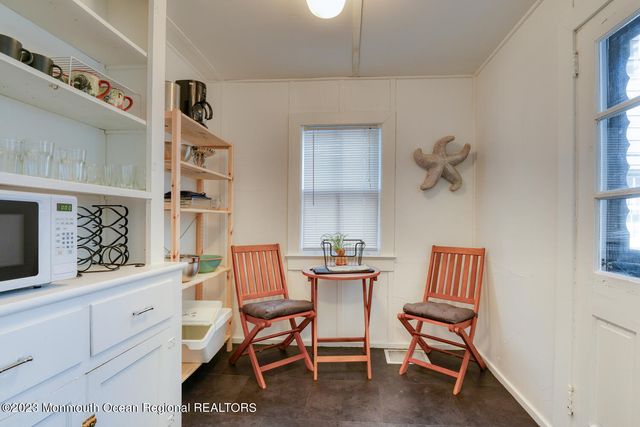 13 Pilgrim Pathway, Ocean Grove, NJ 07756