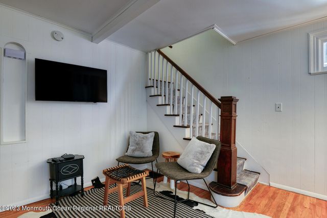 13 Pilgrim Pathway, Ocean Grove, NJ 07756