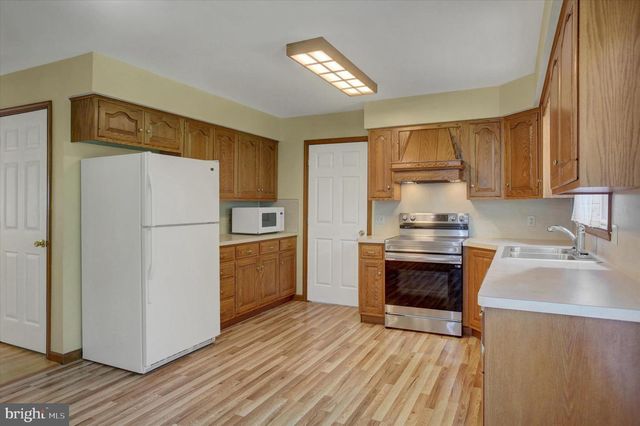 109 PUGH DRIVE, Shippensburg, PA 17257