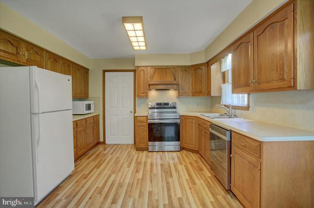 109 PUGH DRIVE, Shippensburg, PA 17257