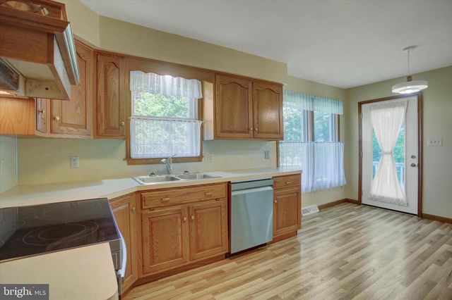 109 PUGH DRIVE, Shippensburg, PA 17257