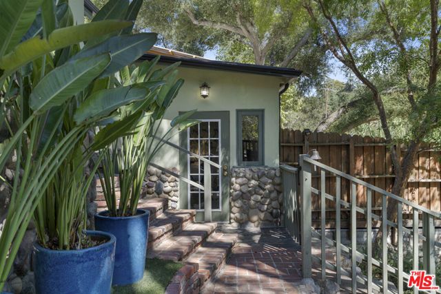 1367 Oakwood Drive, Topanga (los Angeles), CA 90290