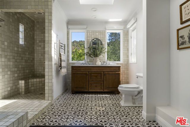 1367 Oakwood Drive, Topanga (los Angeles), CA 90290
