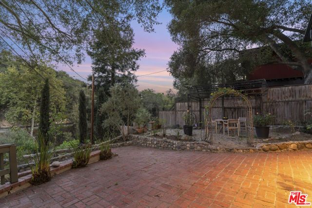 1367 Oakwood Drive, Topanga (los Angeles), CA 90290