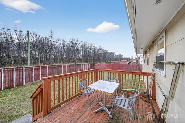 269 Rosewood Lane, Port Reading, NJ 07064