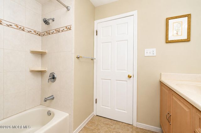 19 Prescott Drive, Marlboro, NJ 07746