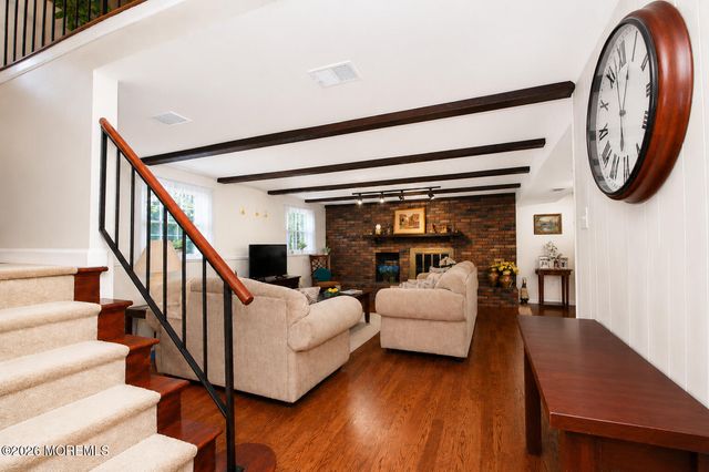 19 Prescott Drive, Marlboro, NJ 07746