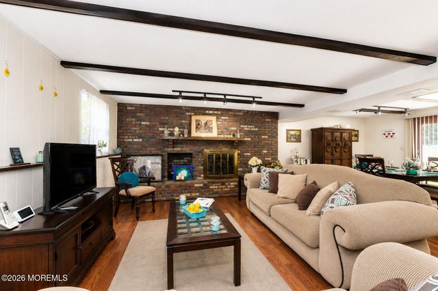 19 Prescott Drive, Marlboro, NJ 07746