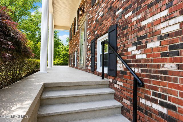 19 Prescott Drive, Marlboro, NJ 07746