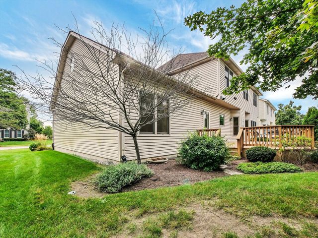 640 Downey Street, Hoffman Estates, IL 60169