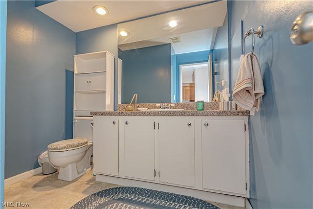 9400 Sherman Lane, North Royalton, OH 44133