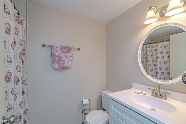 9400 Sherman Lane, North Royalton, OH 44133