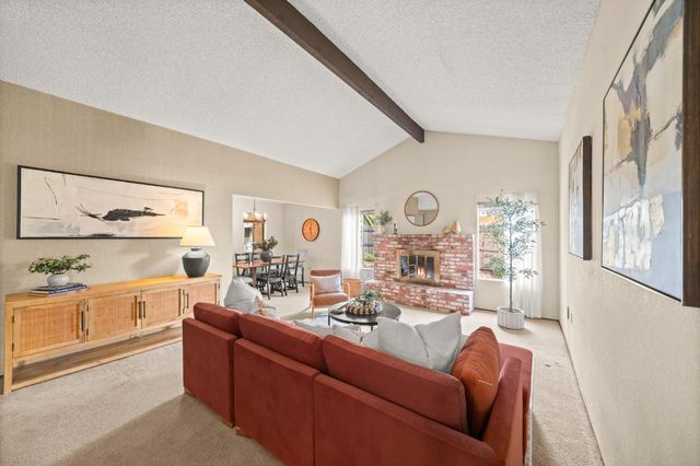 6930 Cobblestone Way, Citrus Heights, CA 95621