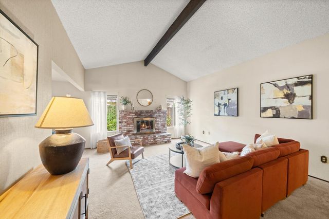 6930 Cobblestone Way, Citrus Heights, CA 95621