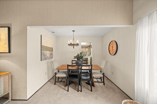 6930 Cobblestone Way, Citrus Heights, CA 95621