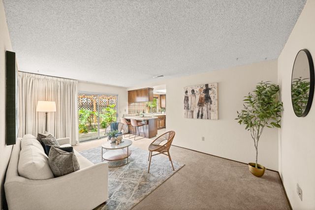 6930 Cobblestone Way, Citrus Heights, CA 95621