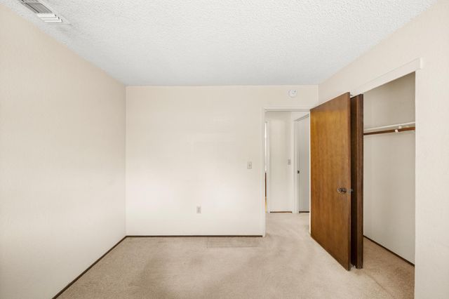 6930 Cobblestone Way, Citrus Heights, CA 95621