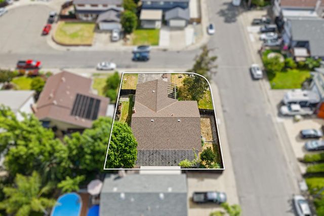 6930 Cobblestone Way, Citrus Heights, CA 95621