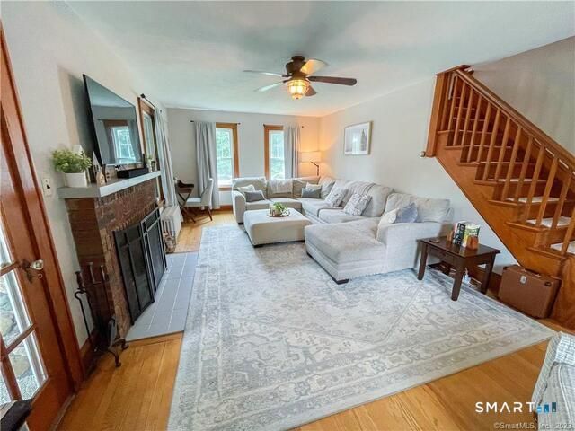 16 Meriden Avenue, Meriden, CT 06451