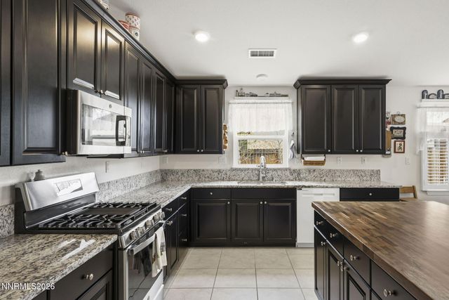 2095 Lanstar Drive, Sparks, NV 89441