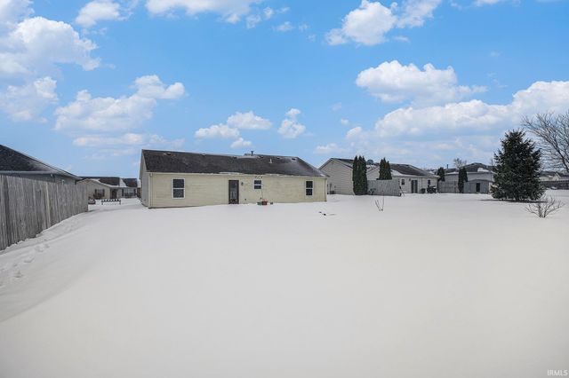 313 W Wind Trail, Avilla, IN 46710