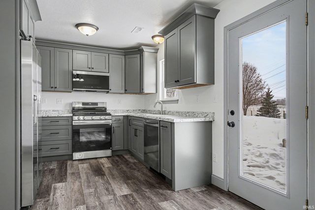 313 W Wind Trail, Avilla, IN 46710