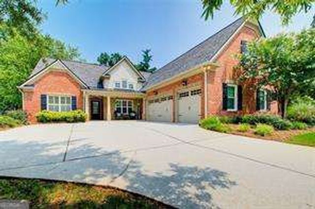 5220 Wild Cedar Drive, Buford, GA 30518