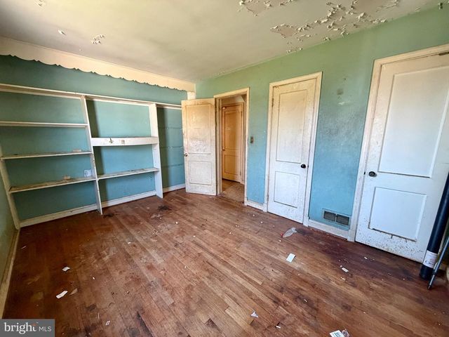 6521 RIDGE RD, Baltimore, MD 21237