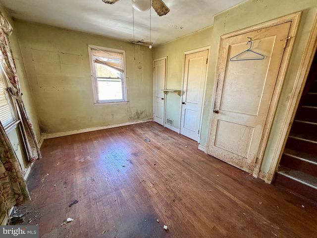 6521 RIDGE RD, Baltimore, MD 21237