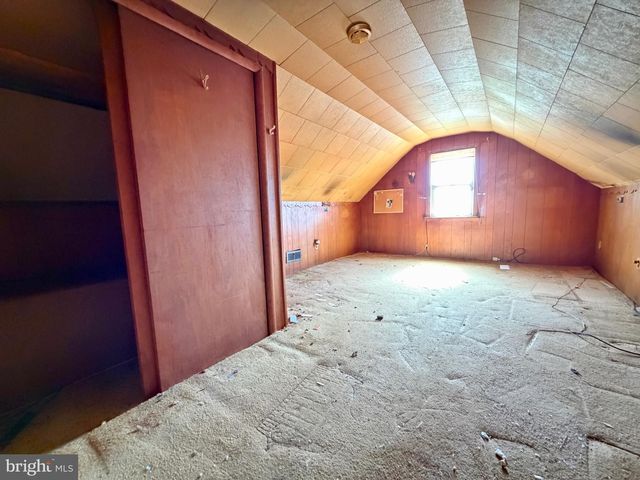 6521 RIDGE RD, Baltimore, MD 21237