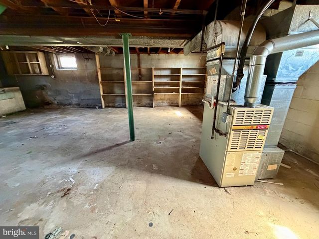 6521 RIDGE RD, Baltimore, MD 21237