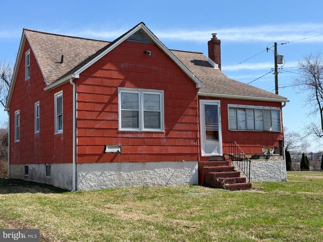 6521 RIDGE RD, Baltimore, MD 21237