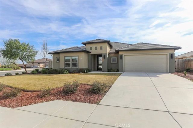 11001 Arundel, Bakersfield, CA 93311