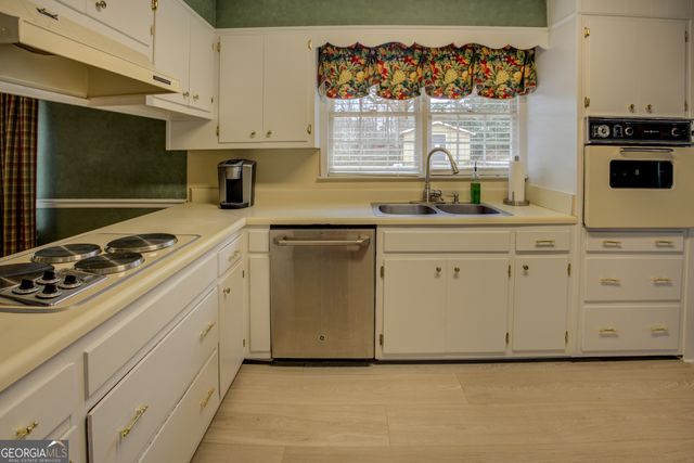 770 Shipp Circle NW, Conyers, GA 30012