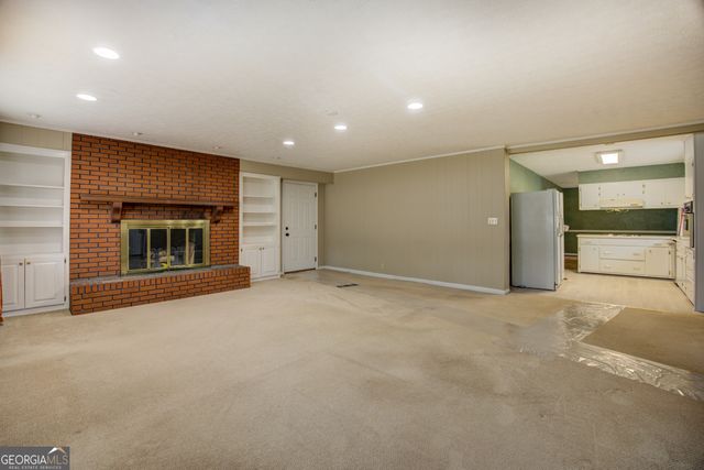 770 Shipp Circle NW, Conyers, GA 30012