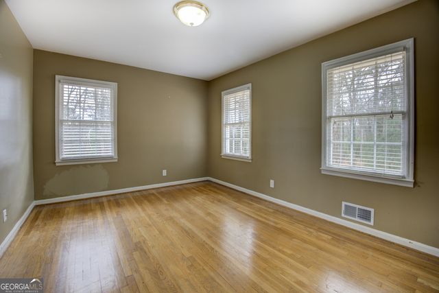 770 Shipp Circle NW, Conyers, GA 30012