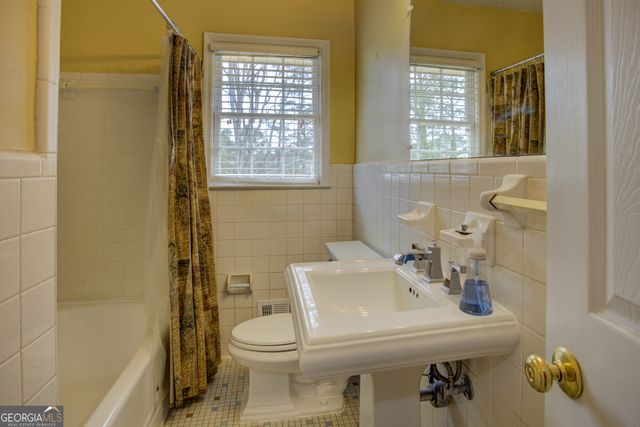 770 Shipp Circle NW, Conyers, GA 30012