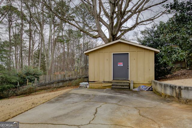 770 Shipp Circle NW, Conyers, GA 30012